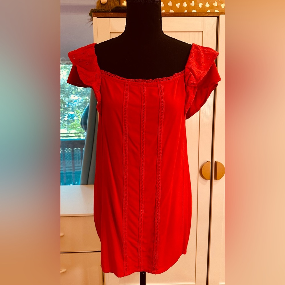 Maurice’s Flutter Sleeve Top